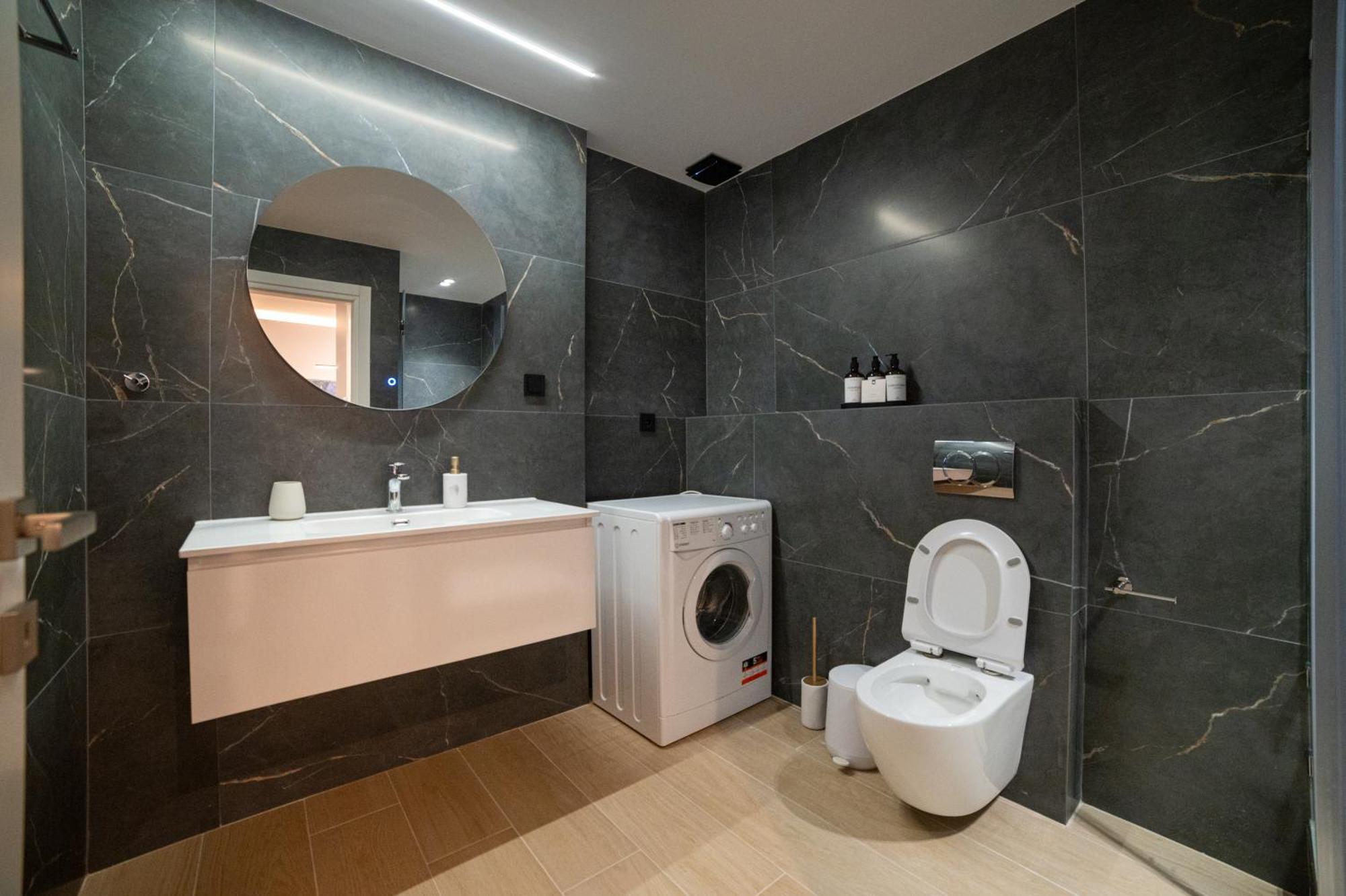 Versusartsuites Apartment